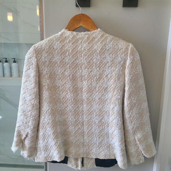 Smythe Size 2 Cropped Blazer - Picture 3 of 3